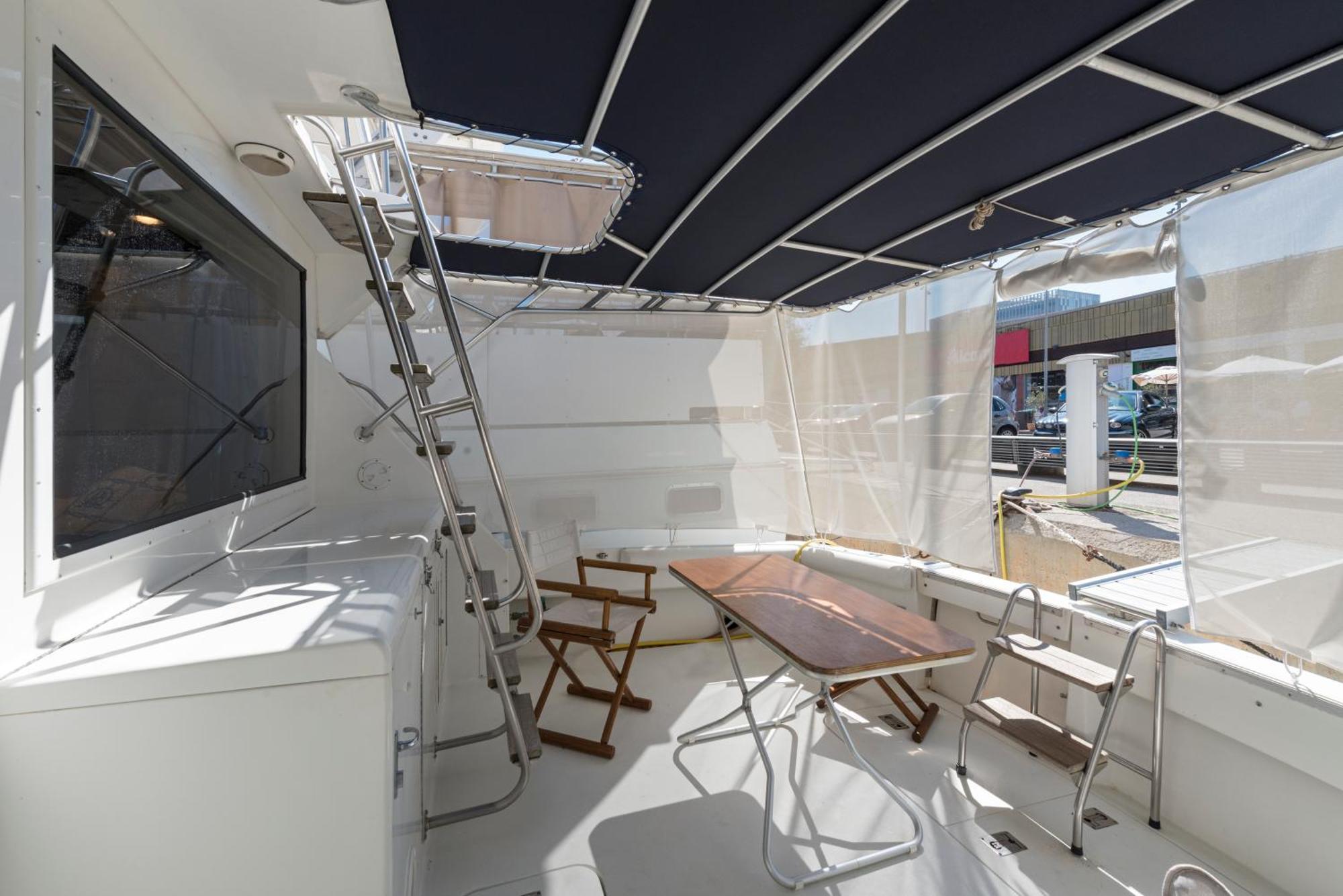 Boat Accommodations Barcelona سان أدريان دي بيزوس الغرفة الصورة