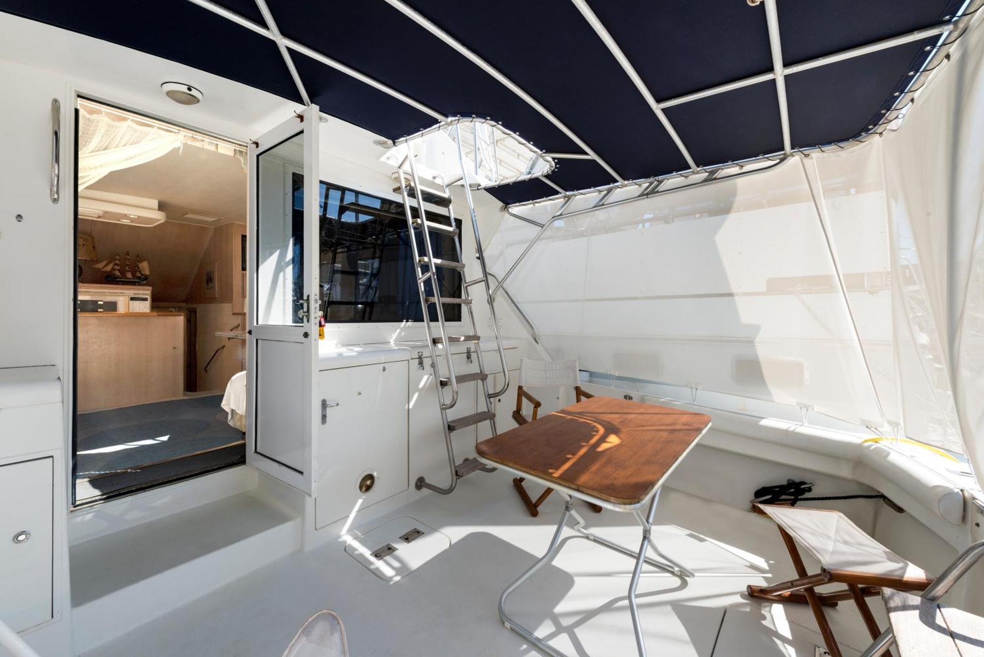 Boat Accommodations Barcelona سان أدريان دي بيزوس الغرفة الصورة