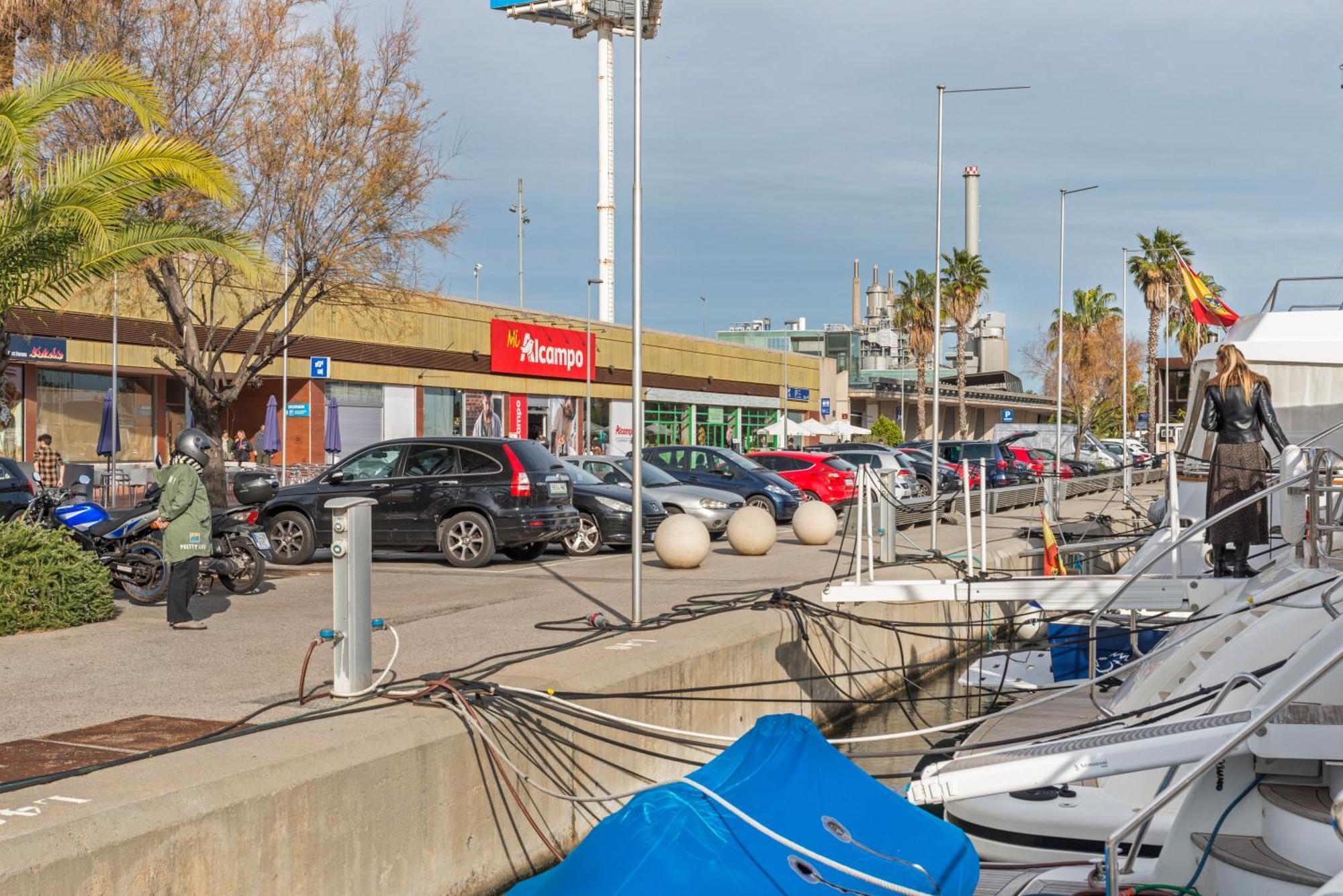 Boat Accommodations Barcelona سان أدريان دي بيزوس المظهر الخارجي الصورة