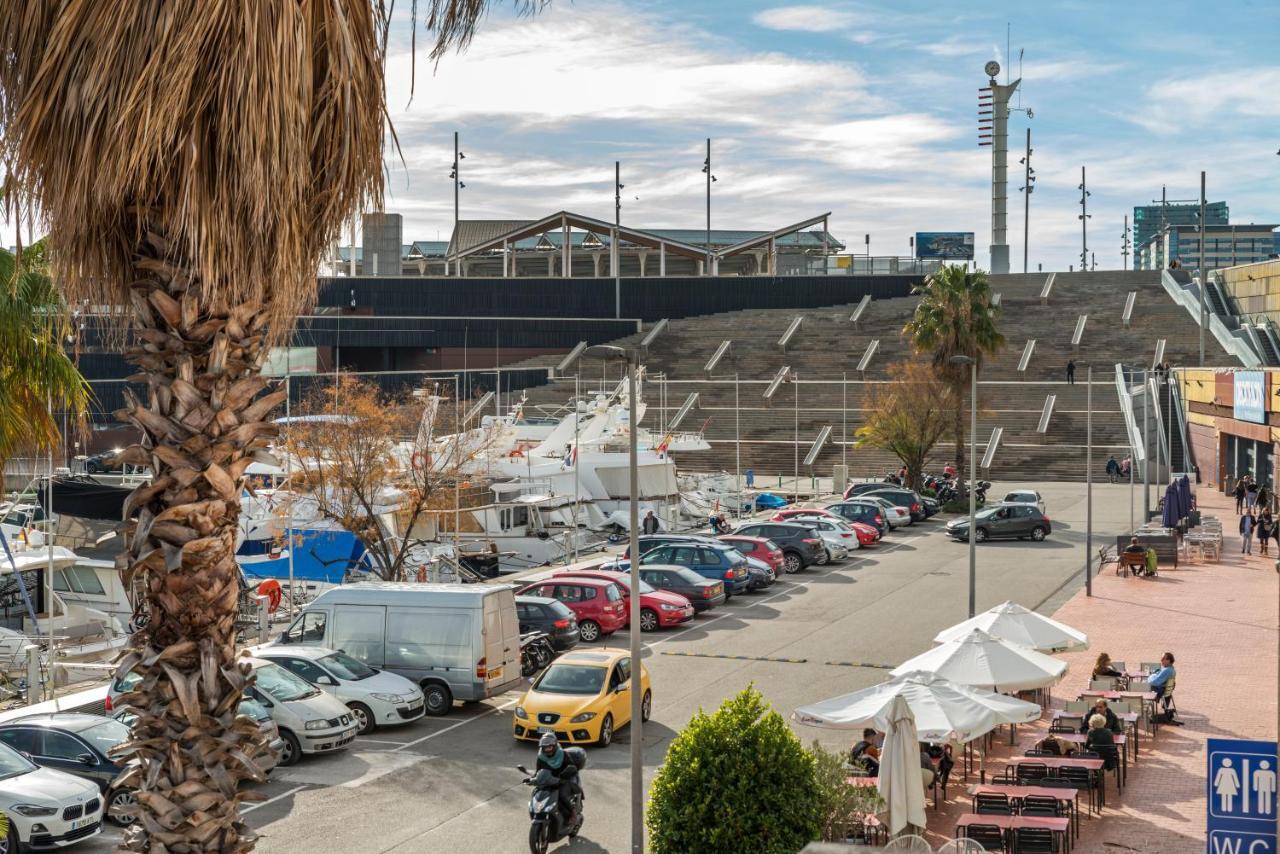 Boat Accommodations Barcelona سان أدريان دي بيزوس المظهر الخارجي الصورة